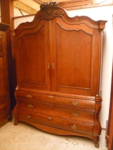 Dutch cabinet oak