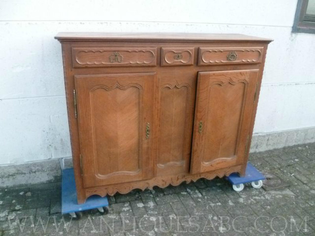 French dresser oak