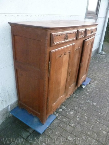 French dresser oak