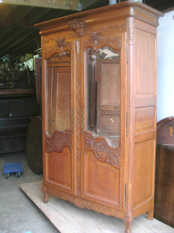 neo rustic wedding cabinet