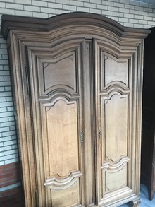 oak cabinet