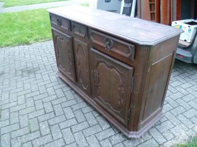 oak dresser