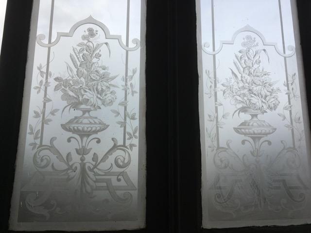 Pair of doors etched glas