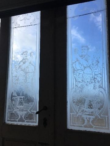 Pair of doors etched glass