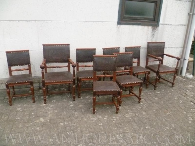 Renaissance dinning set oak