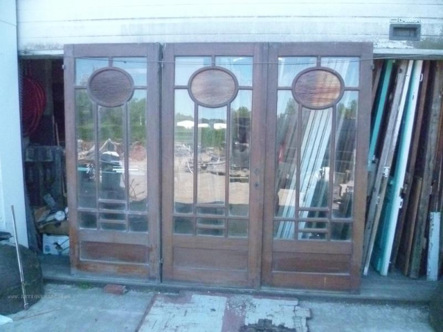 set of 3 doors oval window
